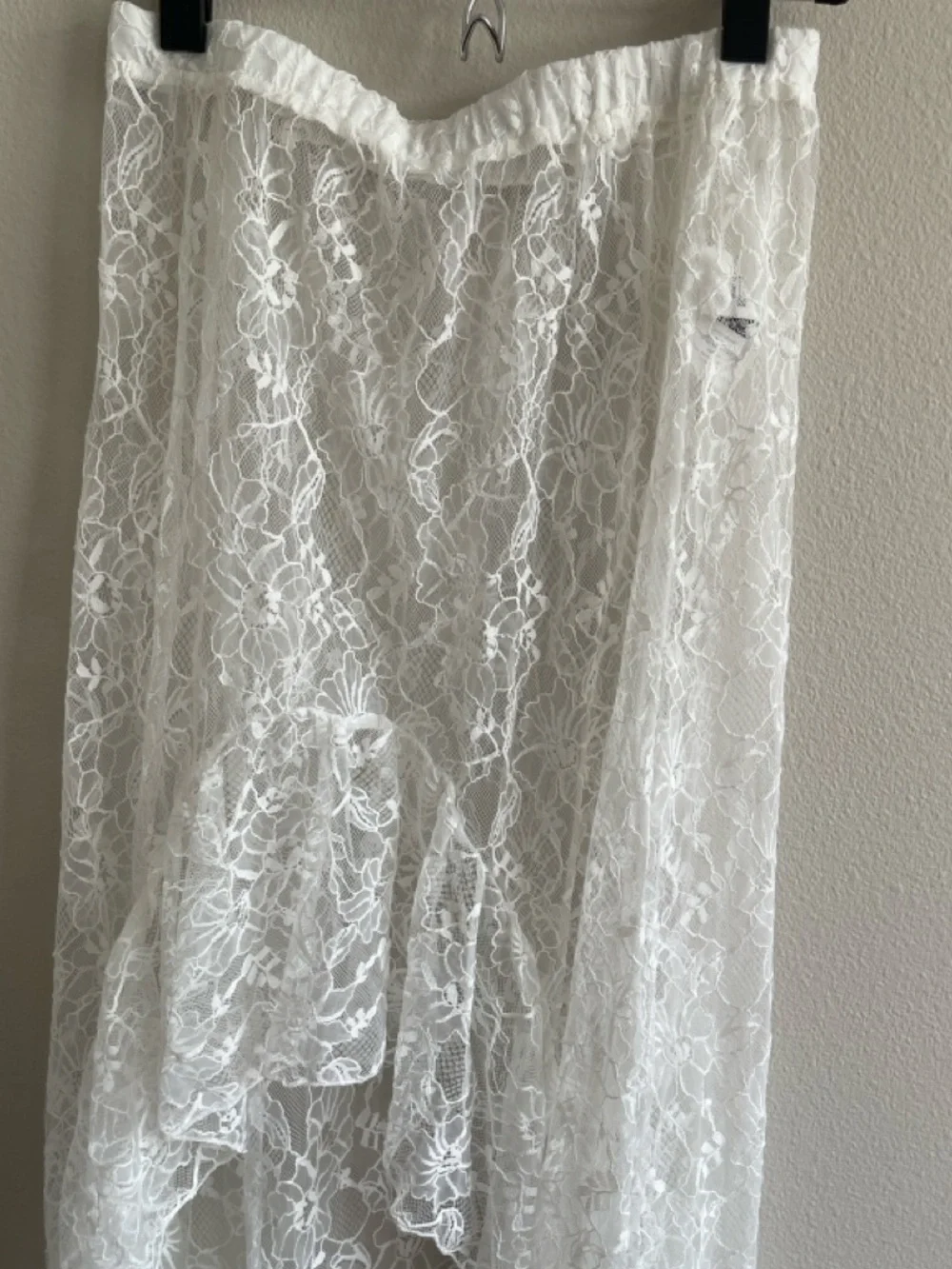 White Lace High-Low Maxi Skirt Size M - Picture 2 of 5